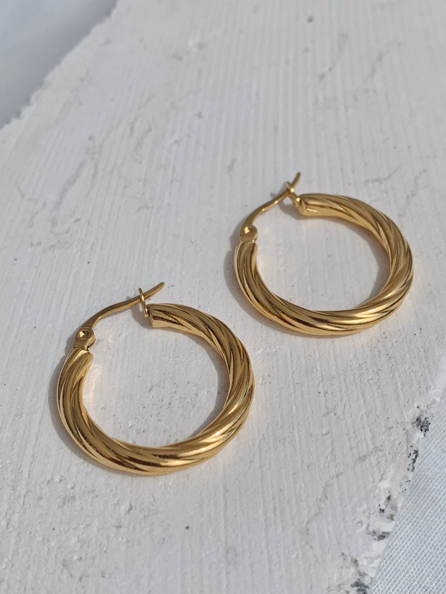 IVY HOOP EARRINGS