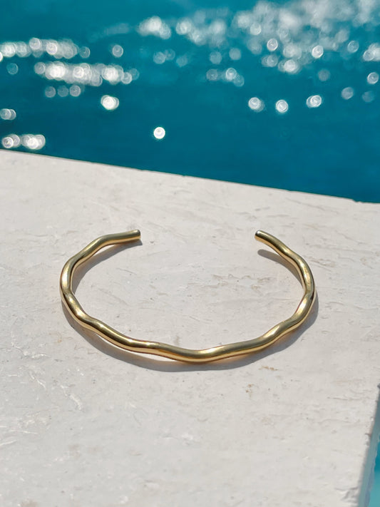 GOLD WAVE CUFF