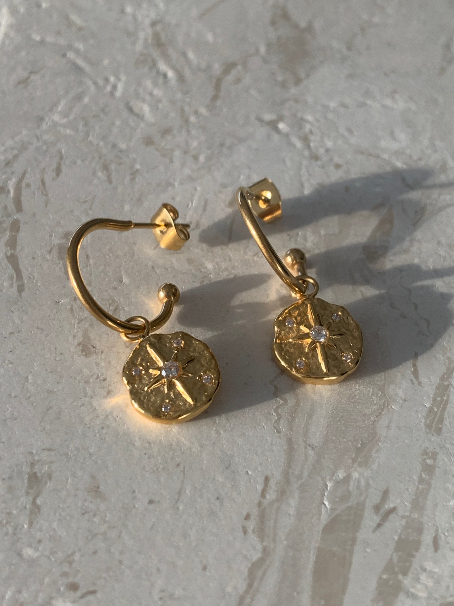 SPARKLE STAR EARRINGS