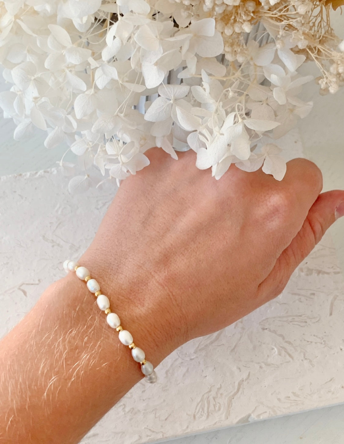 FRESHWATER PEARL BRACELET