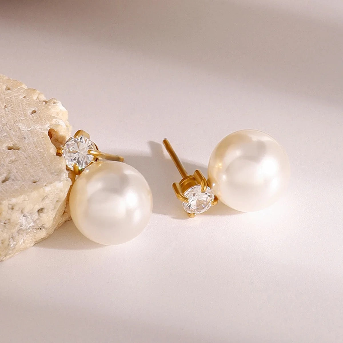 AURORA PEARL EARRINGS