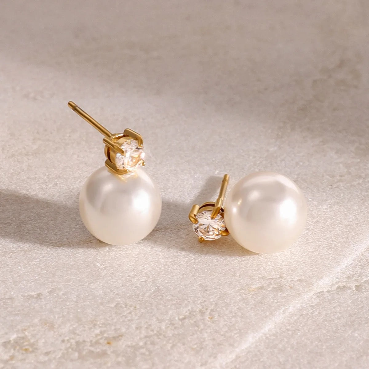 AURORA PEARL EARRINGS