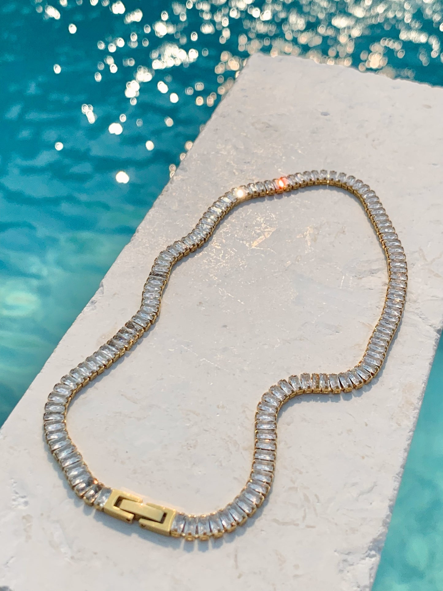 BAGUETTE ZIRCONIA NECKLACE