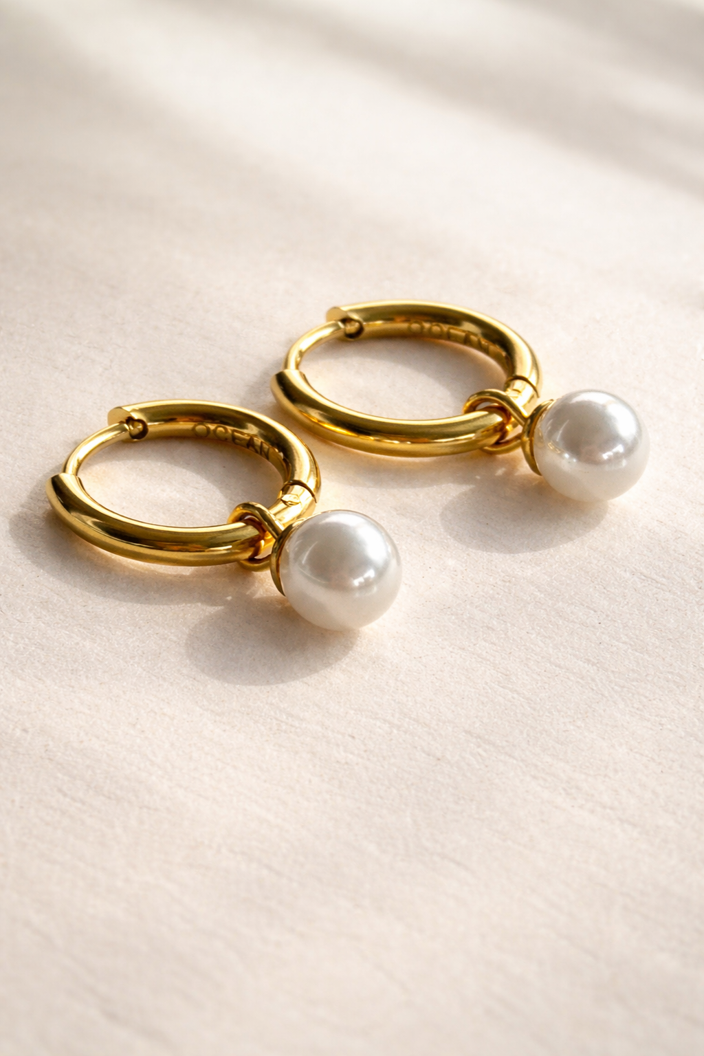 ARIEL PEARL EARRINGS