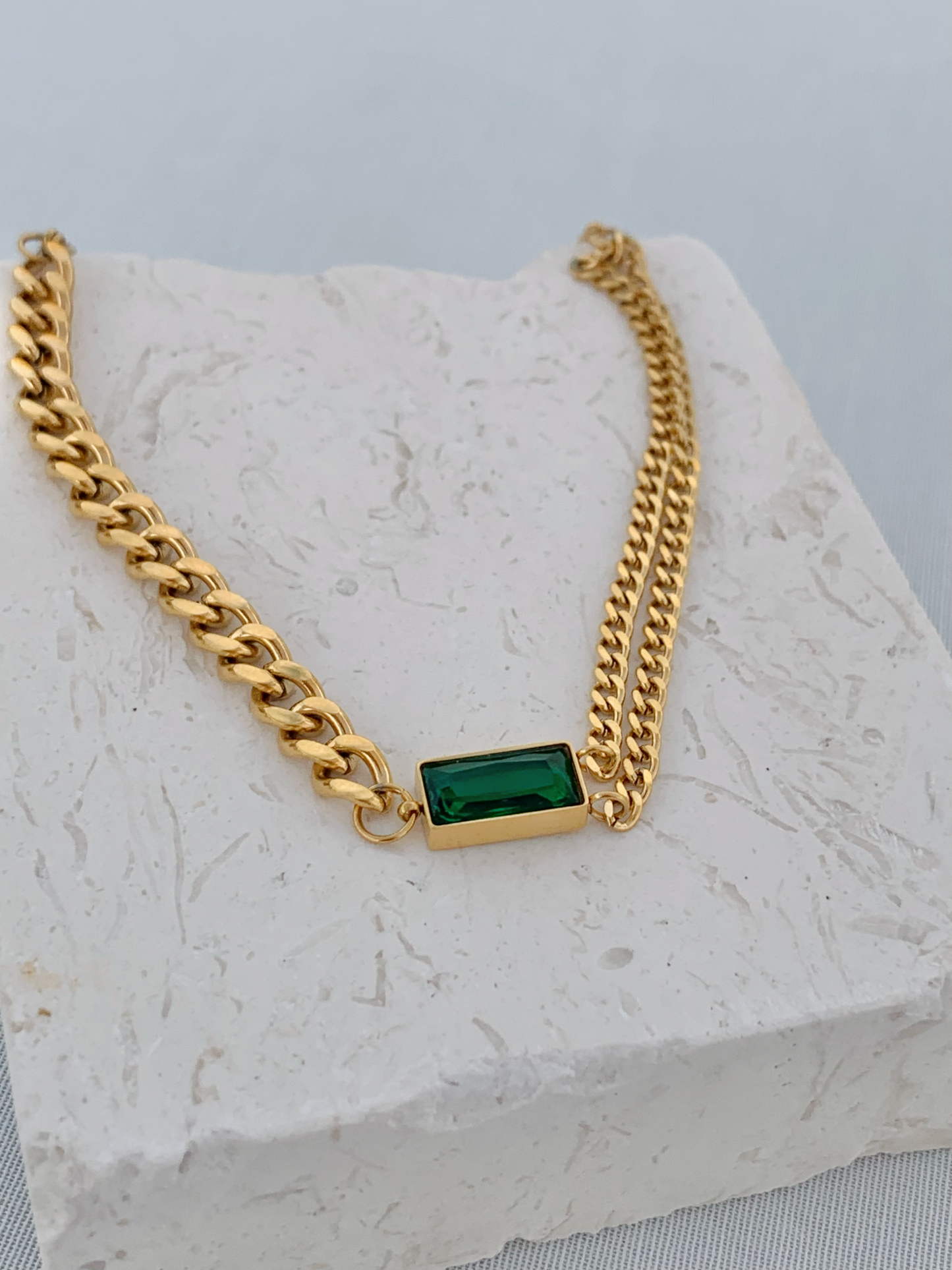 OLIVIA BRACELET