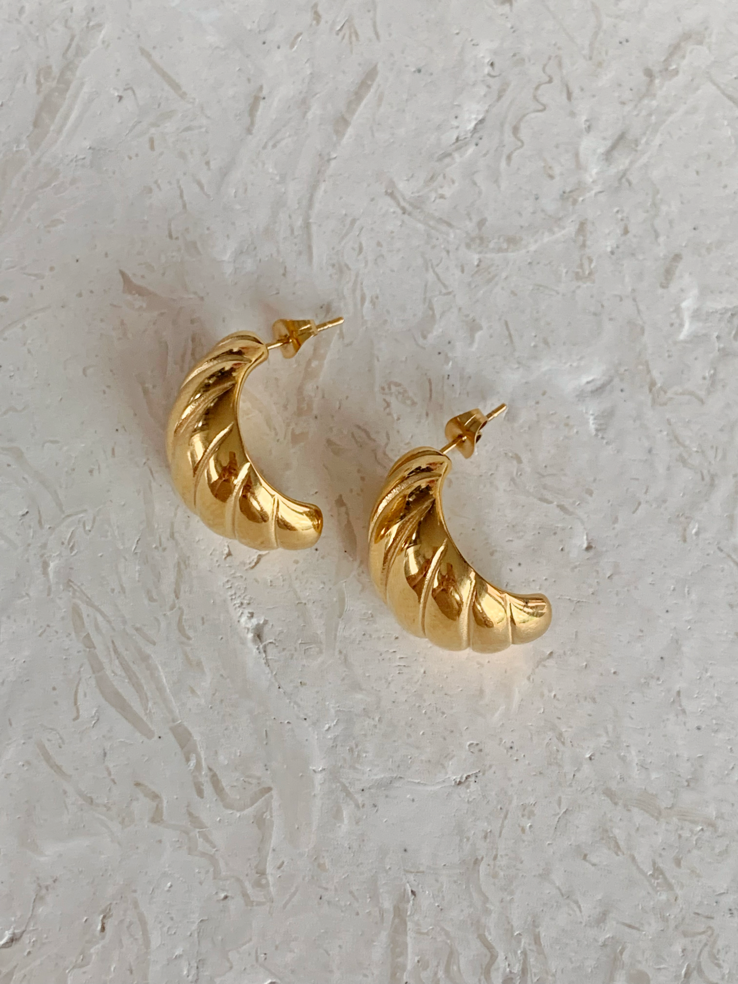 ELEANOR EARRINGS