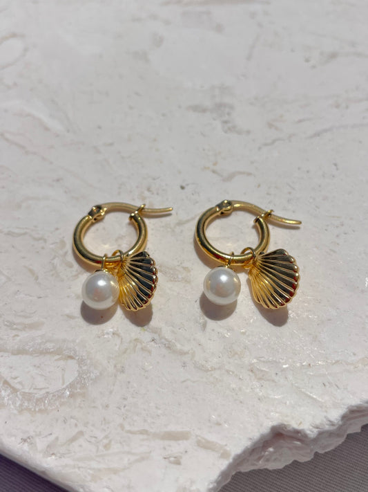 TALLULAH SHELL EARRINGS