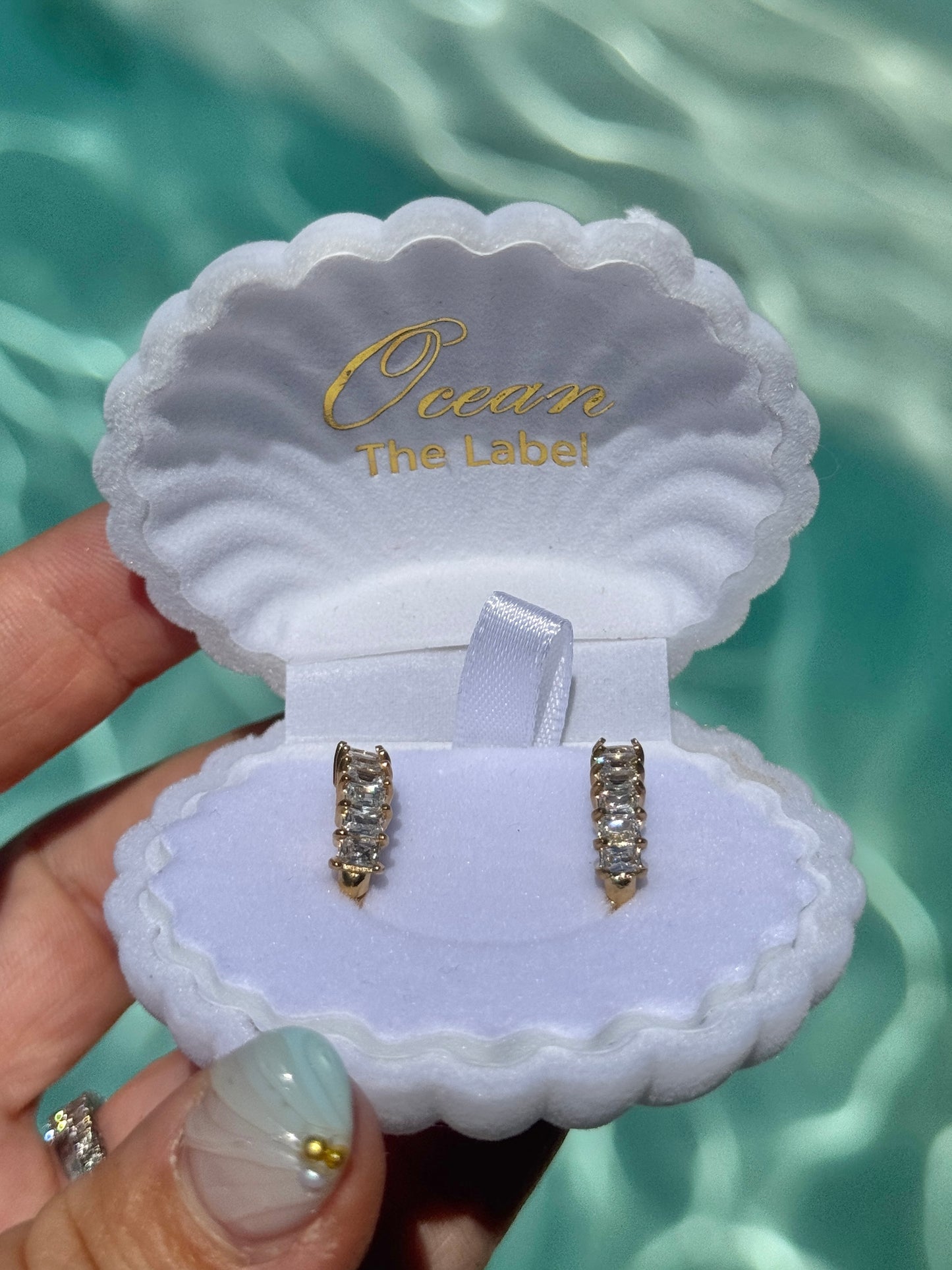 BAGUETTE MINI HOOP EARRINGS