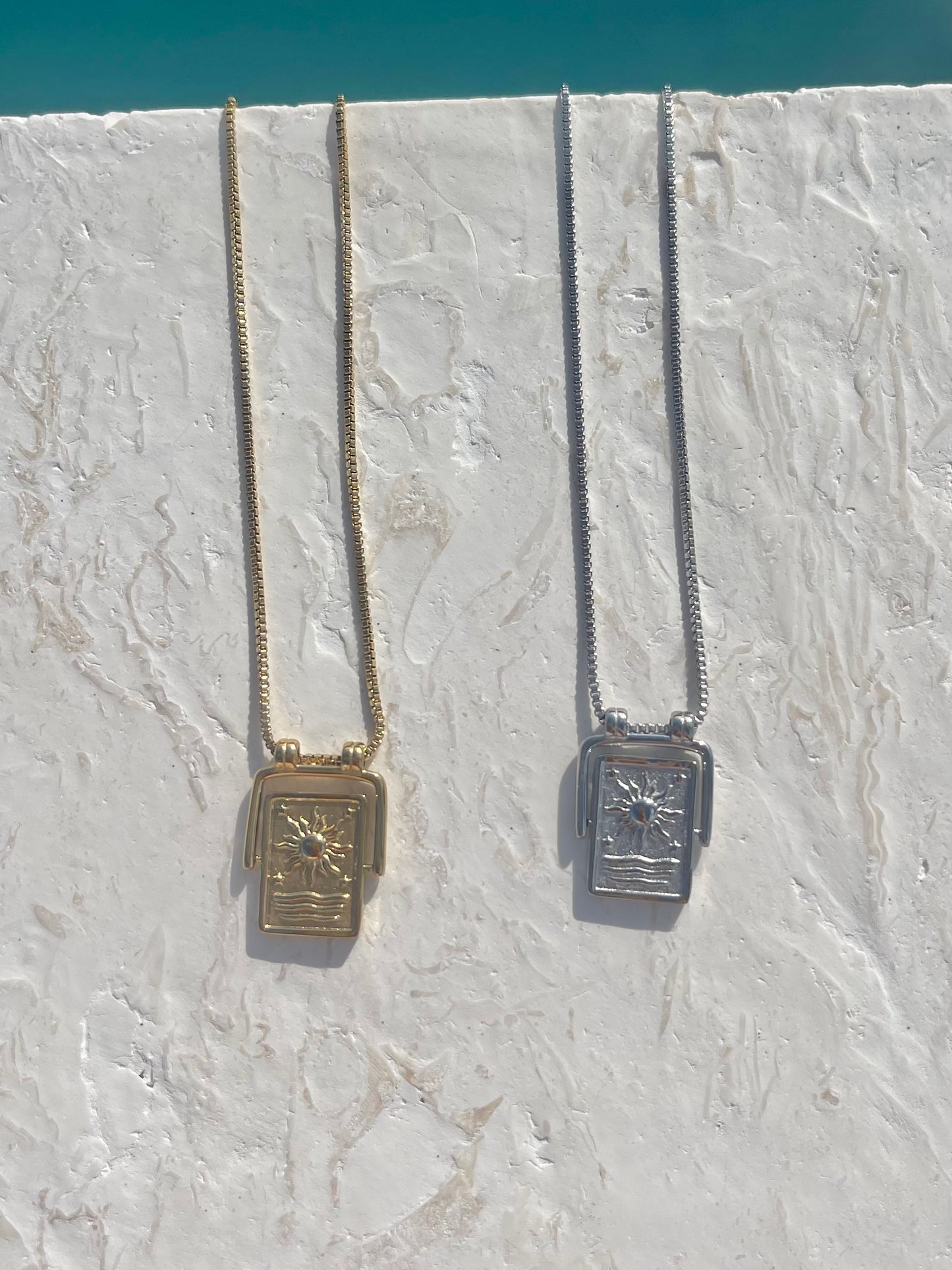 SUN NECKLACE