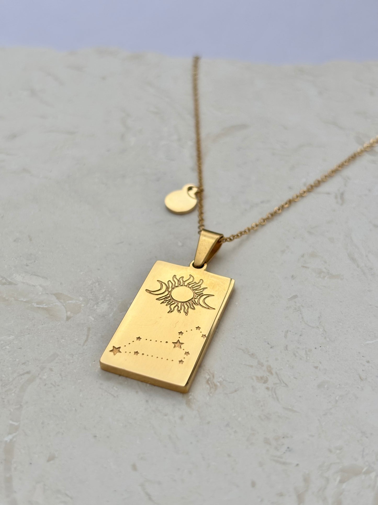 LEO NECKLACE