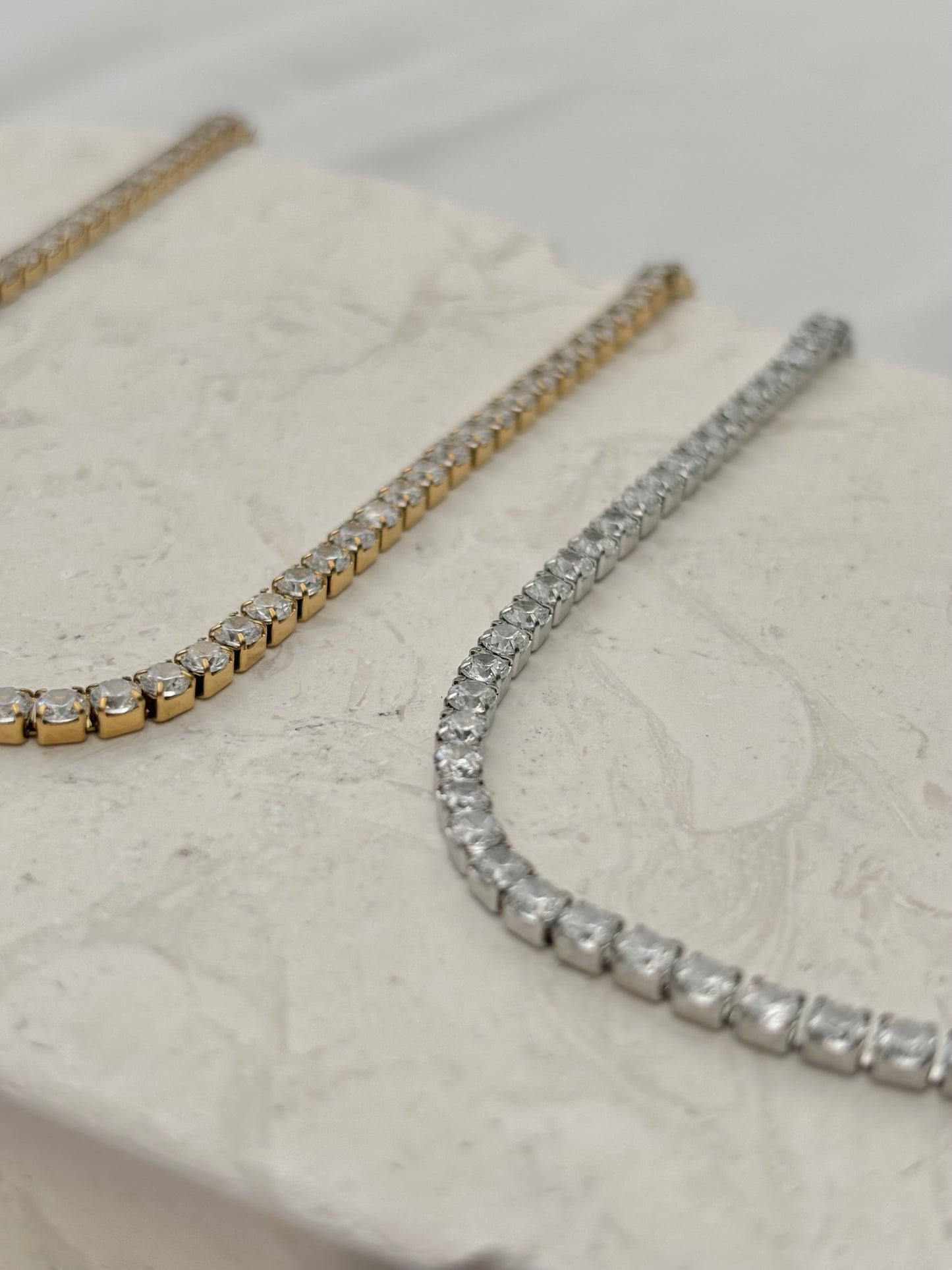 LUISA NECKLACE