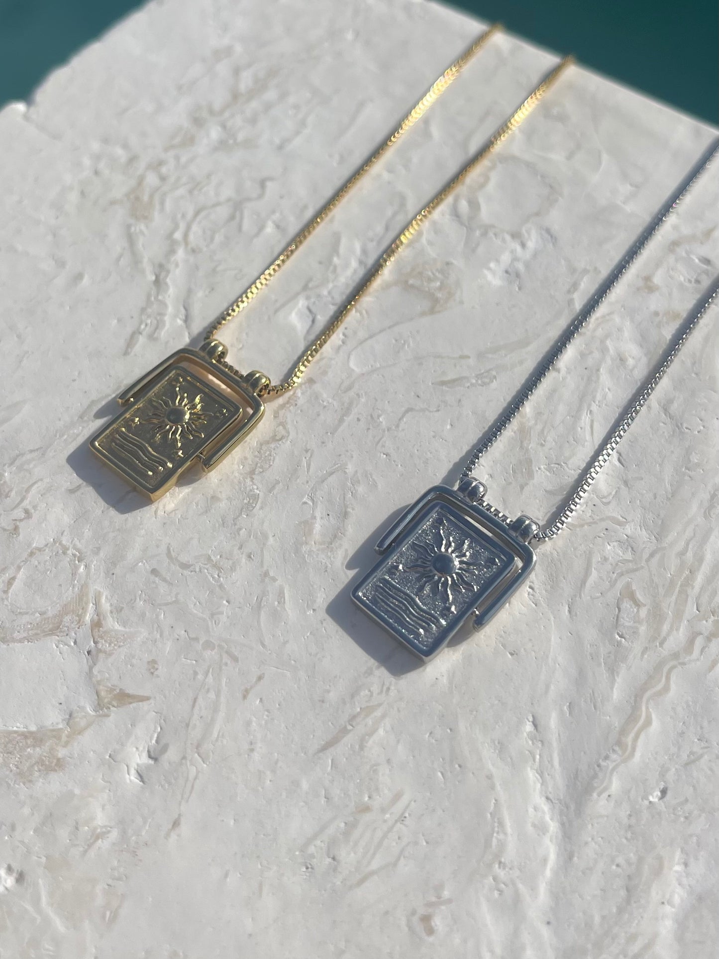 SUN NECKLACE