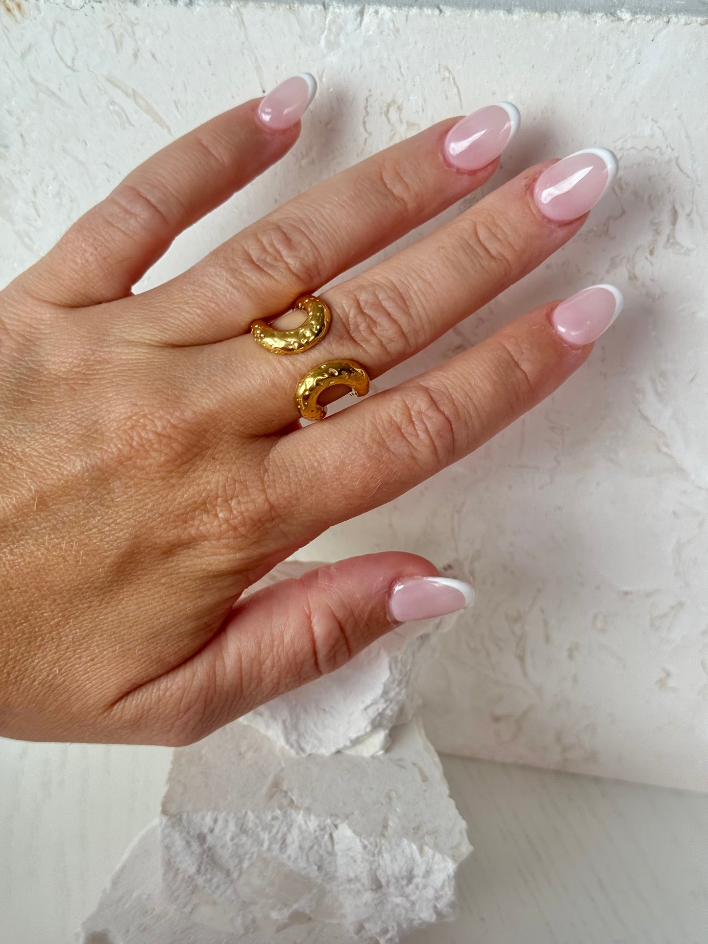 NORA RING