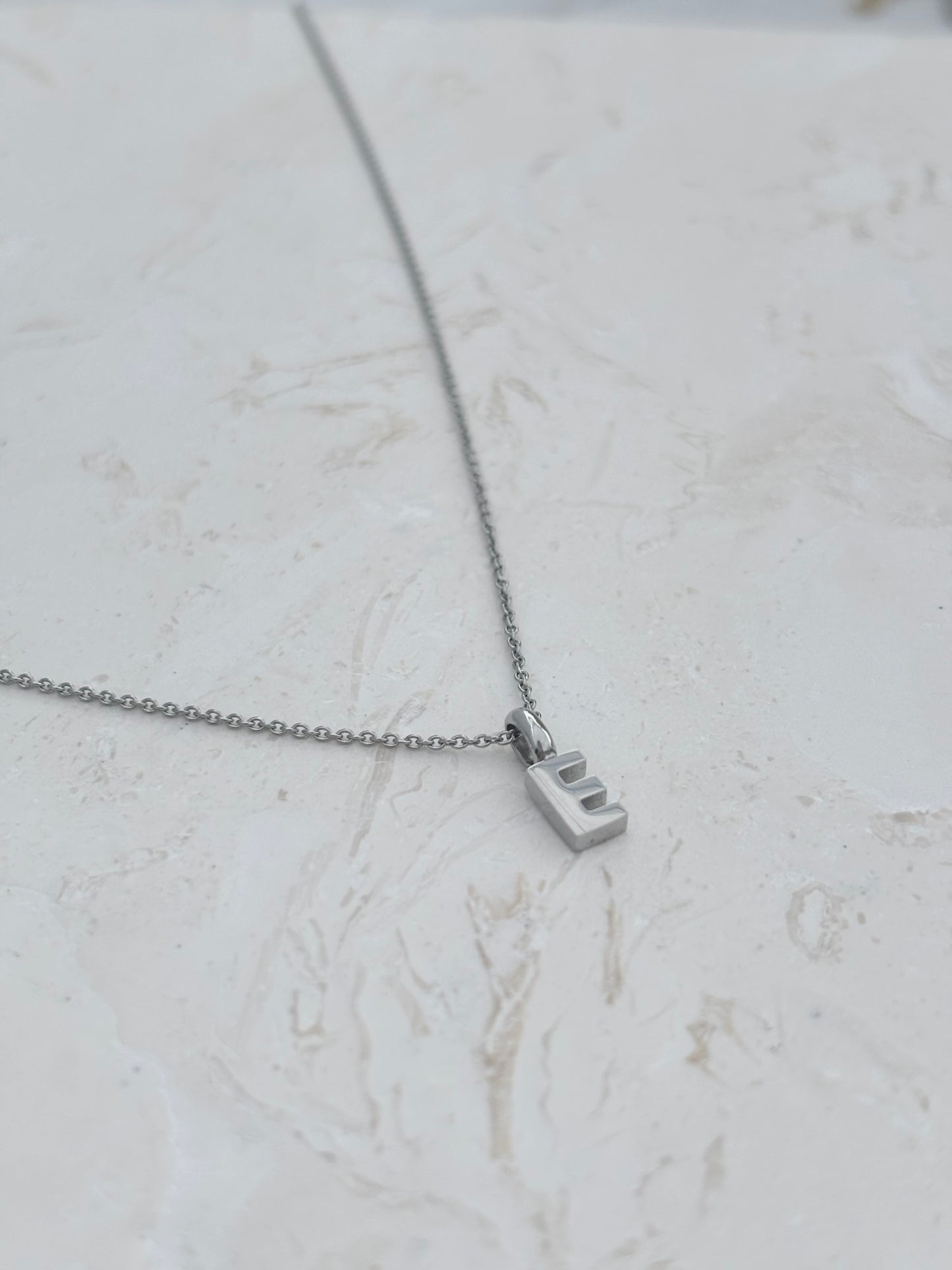 LETTER CHARM NECKLACE SILVER