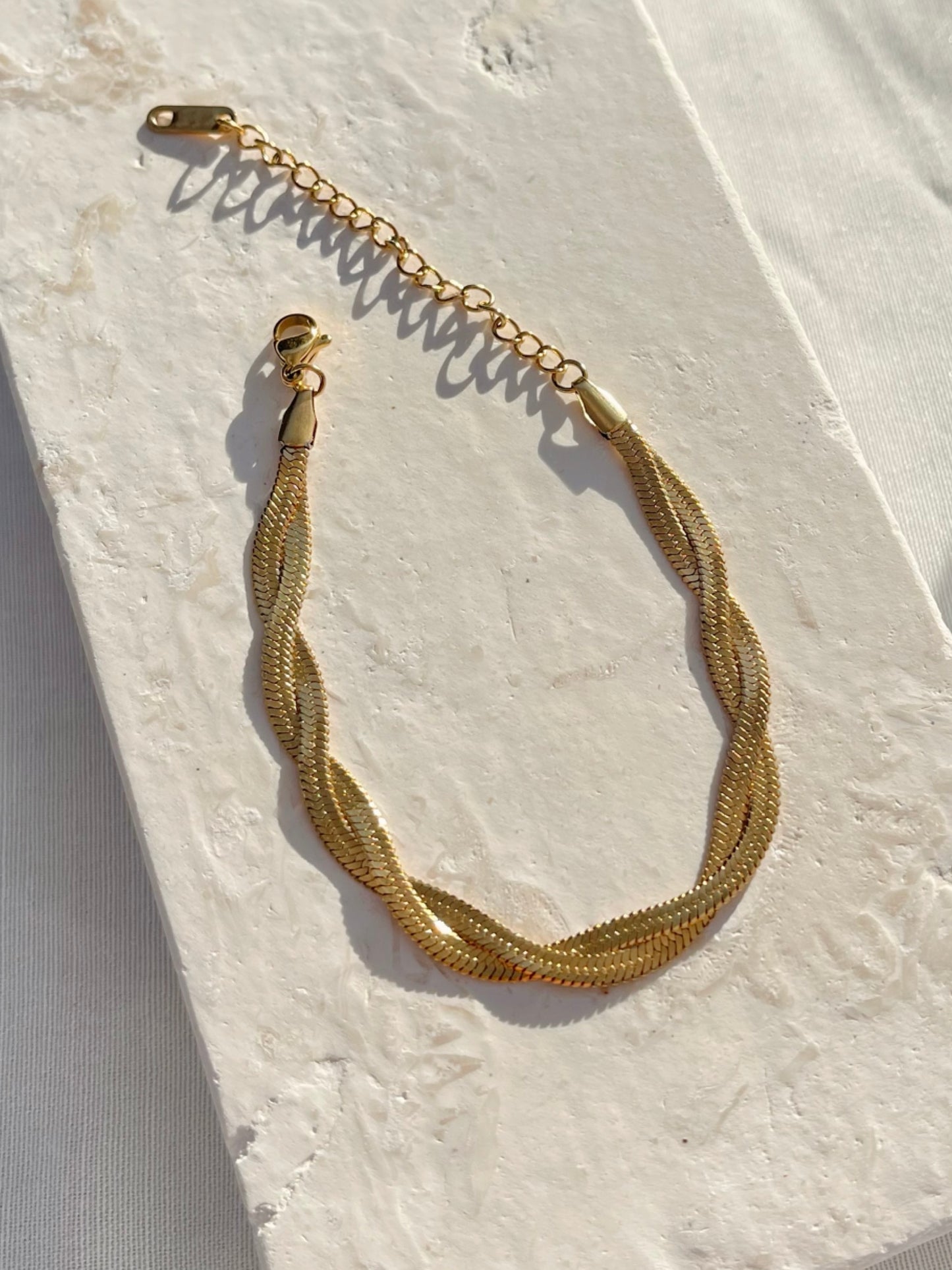 TWISTED SNAKE BRACELET