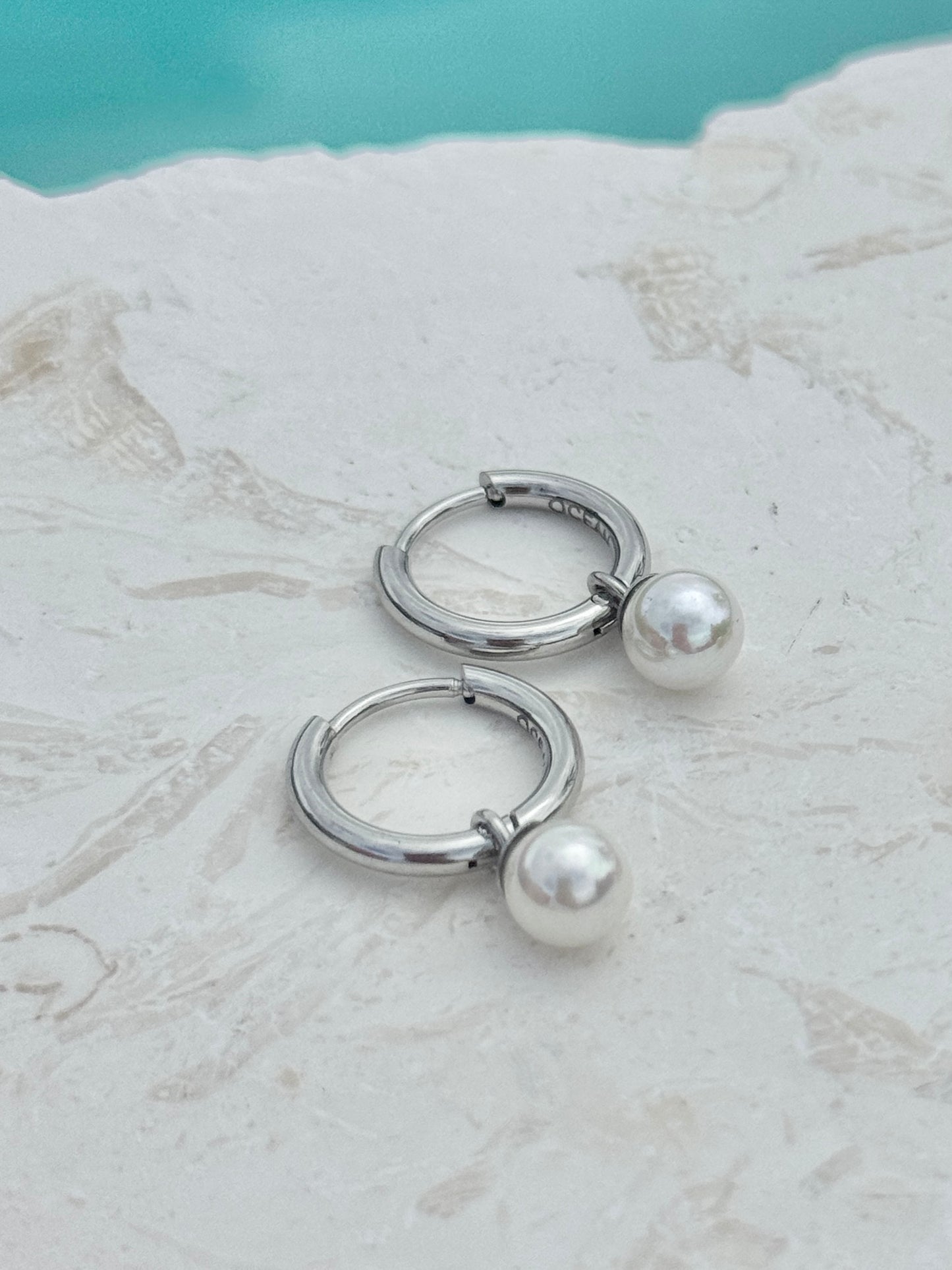ARIEL PEARL EARRINGS