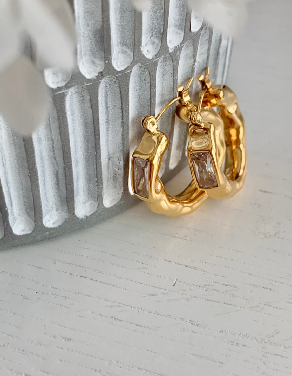 GODDESS EARRINGS