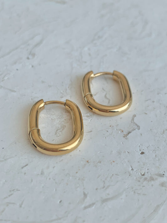 AURA OVAL HOOP EARRINGS