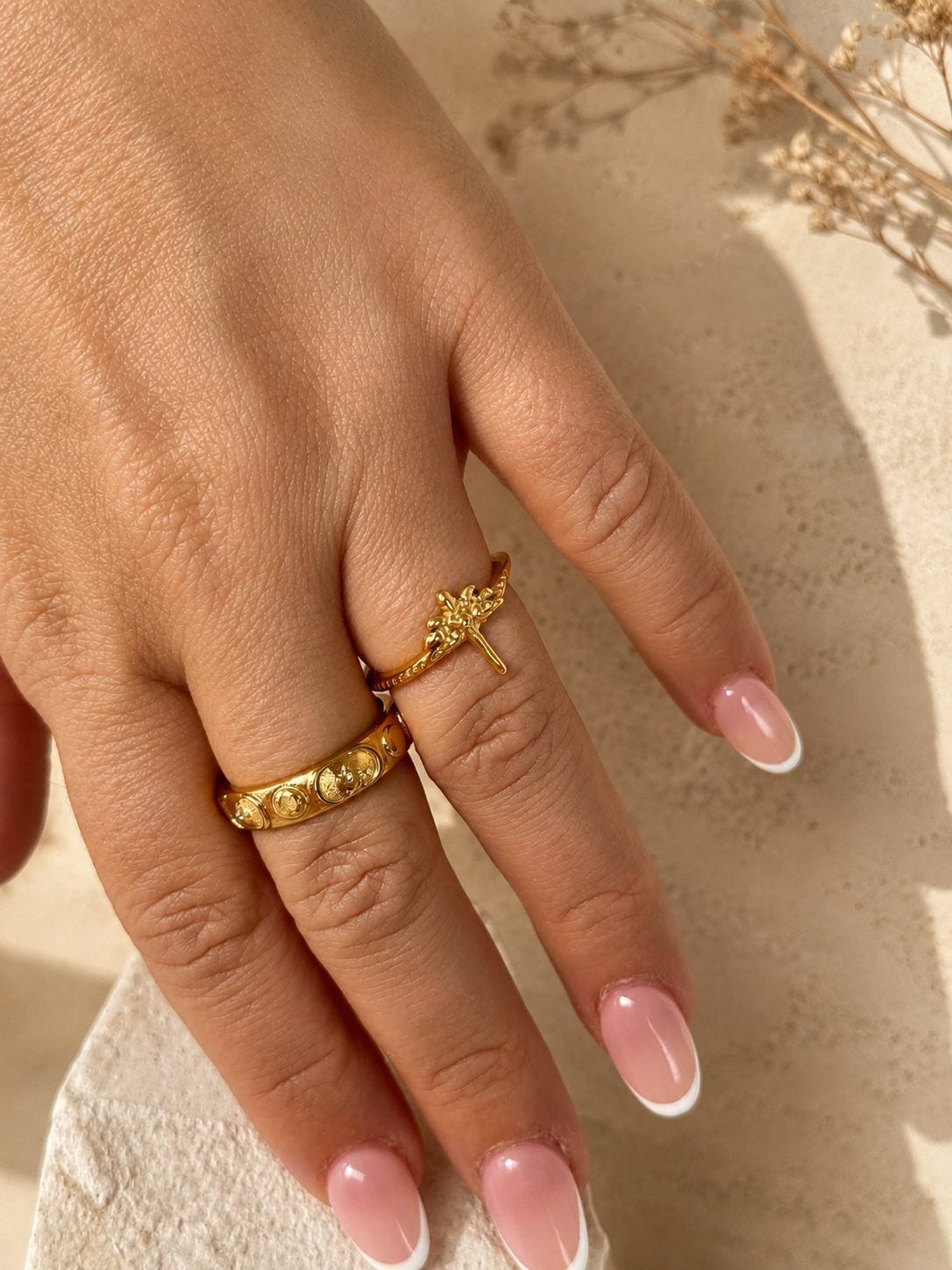 Gold palm tree ring, waterproof jewellery elegant design 