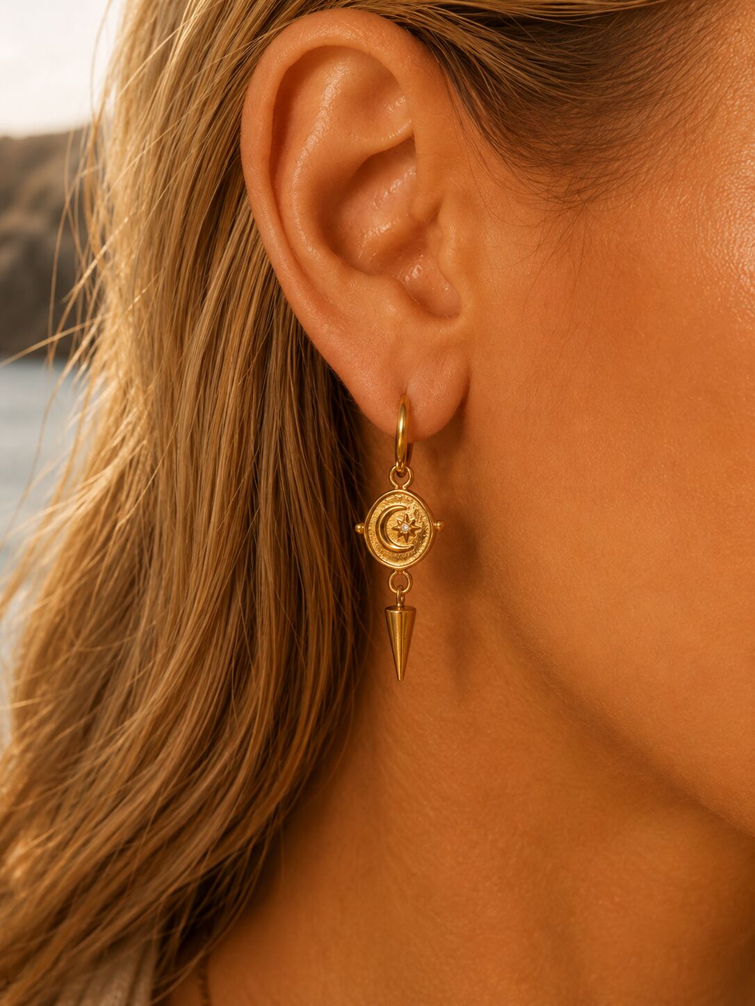 CRESCENT EARRINGS