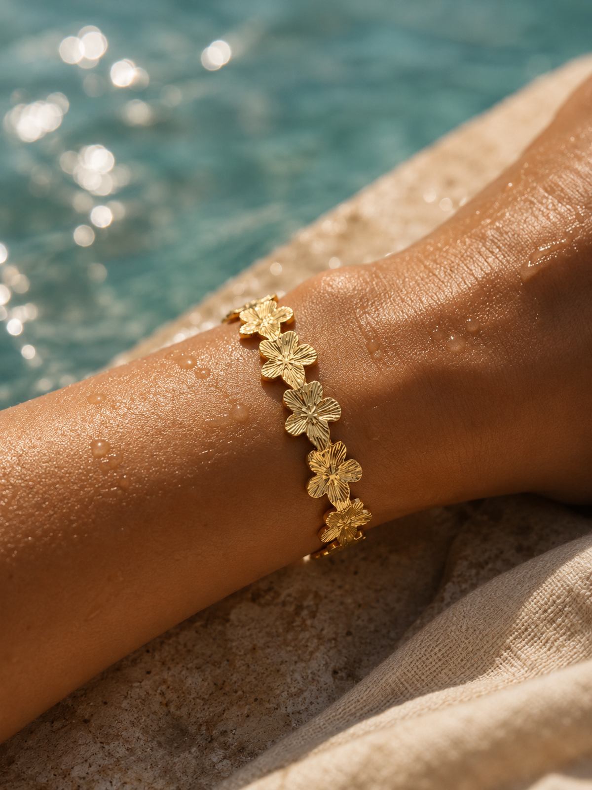 FLOWER CUFF