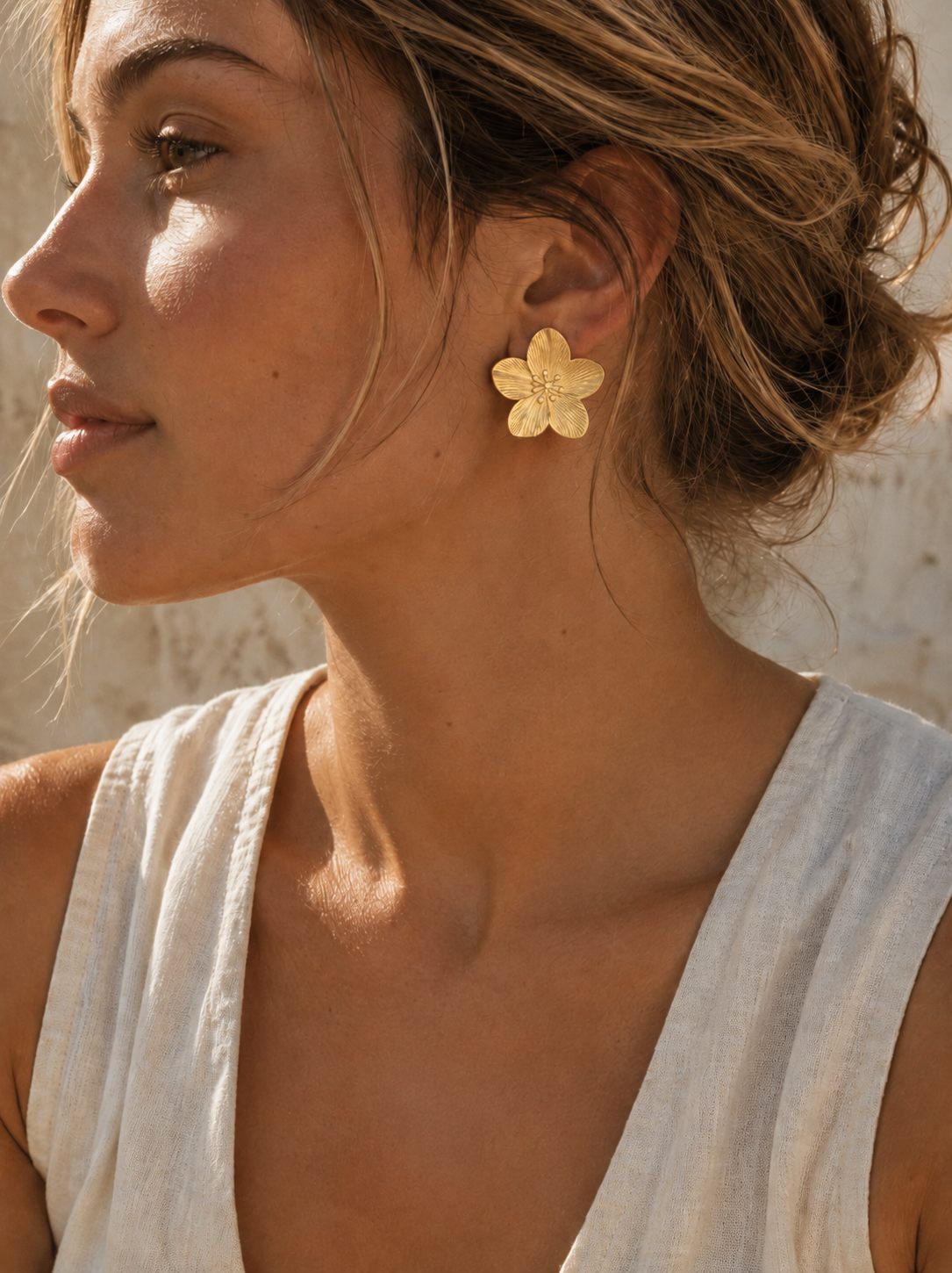 HIBISCUS EARRINGS