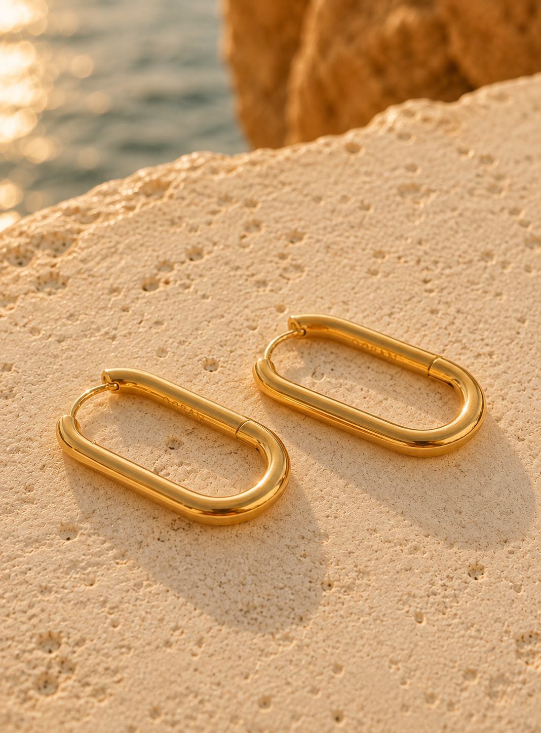 AURA OVAL HOOP EARRINGS