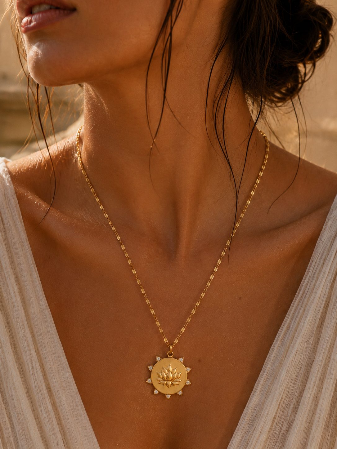 THE LOTUS TRANSFORMATION NECKLACE