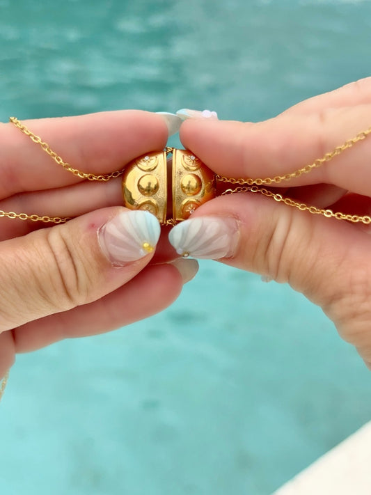 MOON TIDE FRIENDSHIP NECKLACE