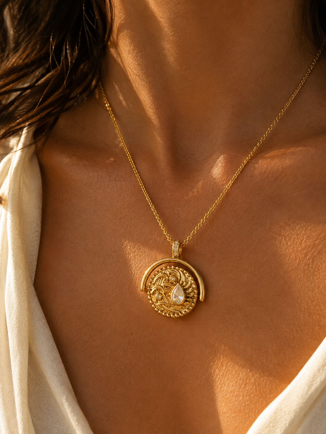 THE SEASIDE NECKLACE