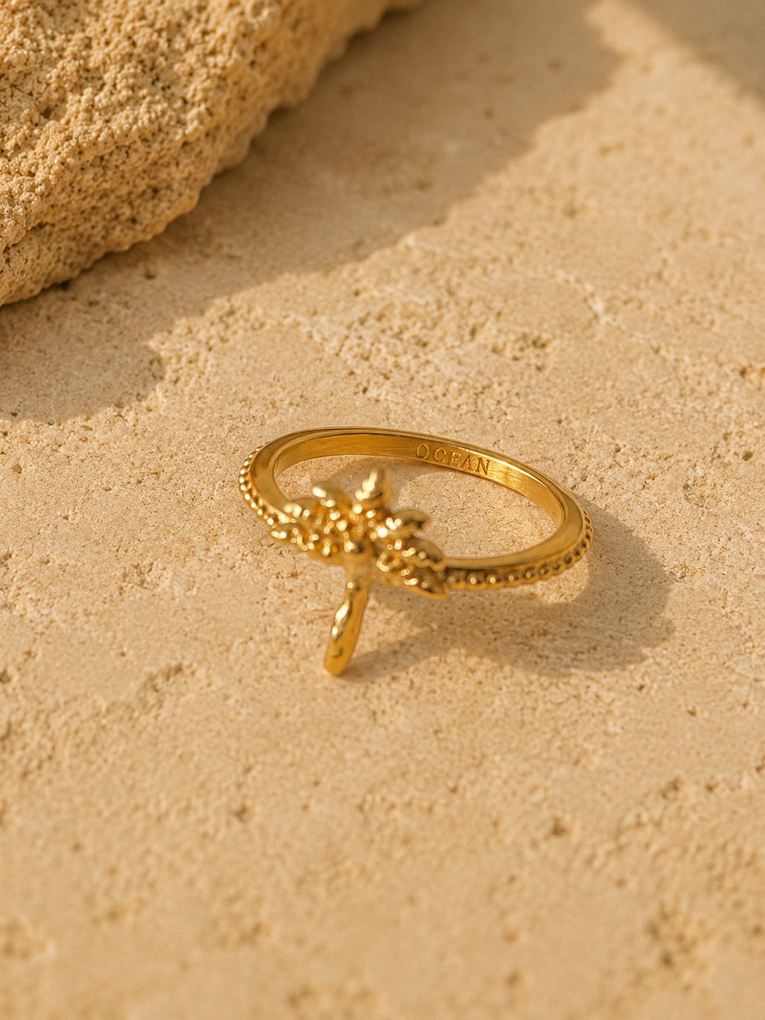 PALM TREE RING
