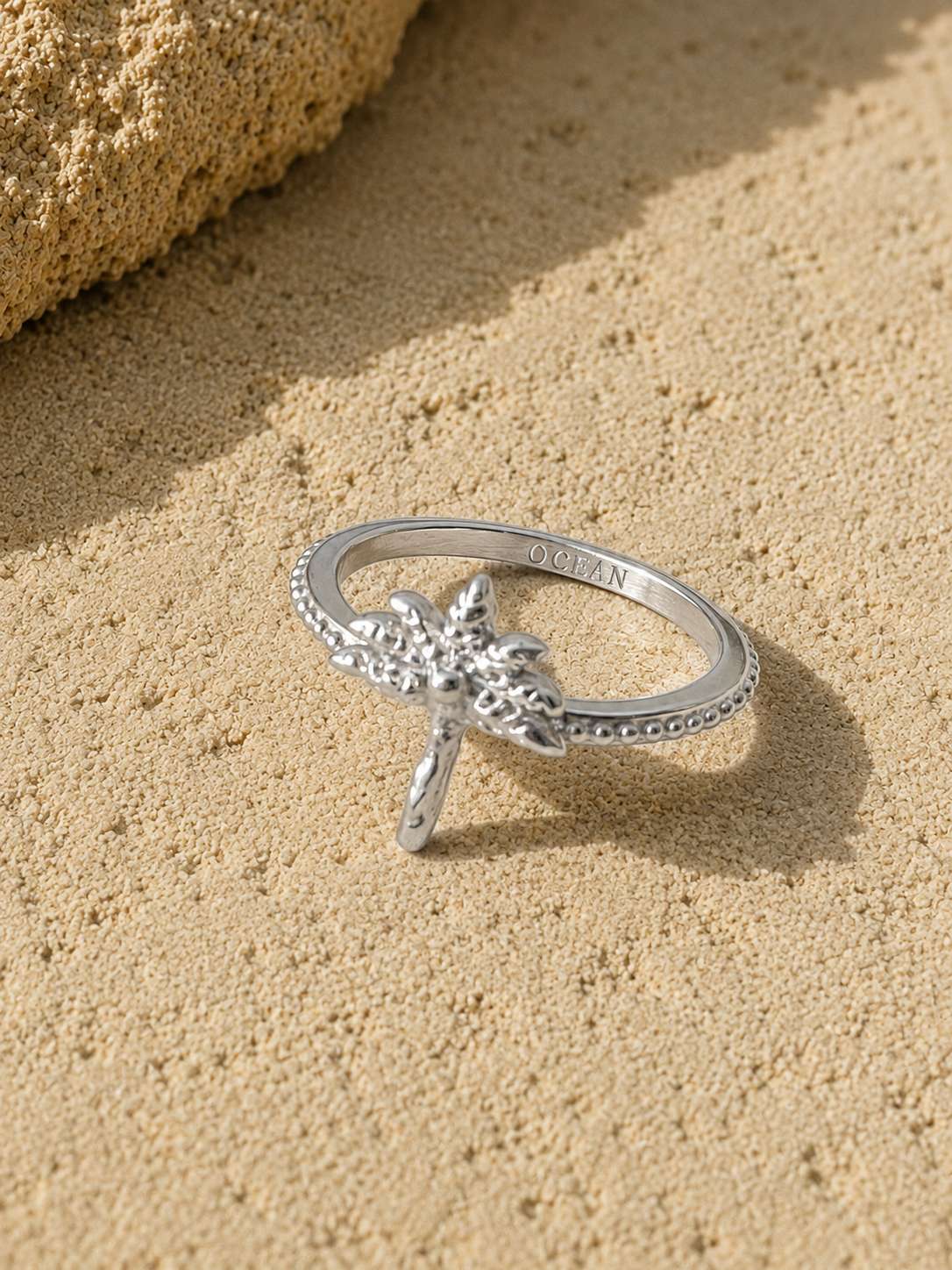 PALM TREE RING