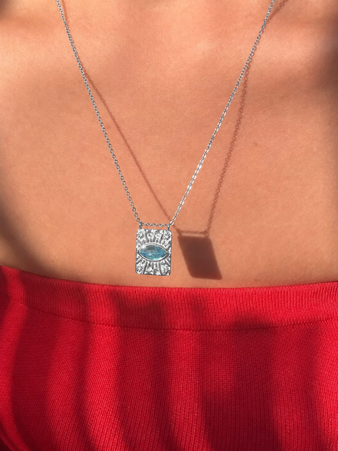 EVIL EYE NECKLACE