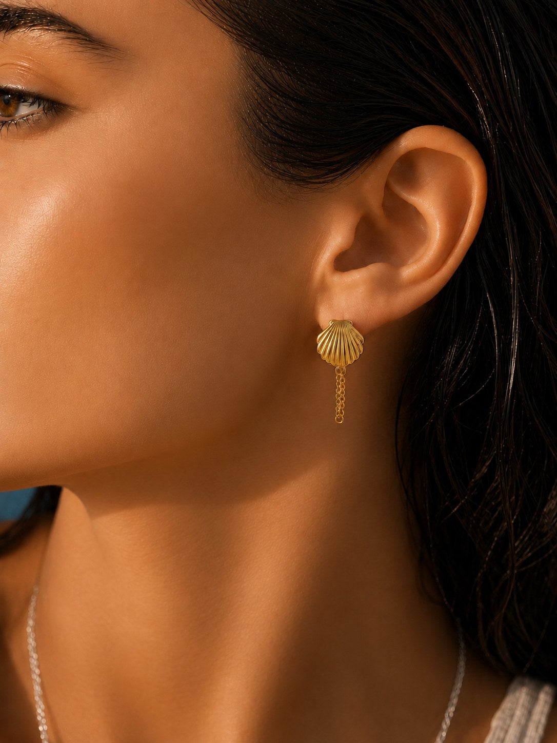 THE SACRED SHELL CHAIN EARRINGS