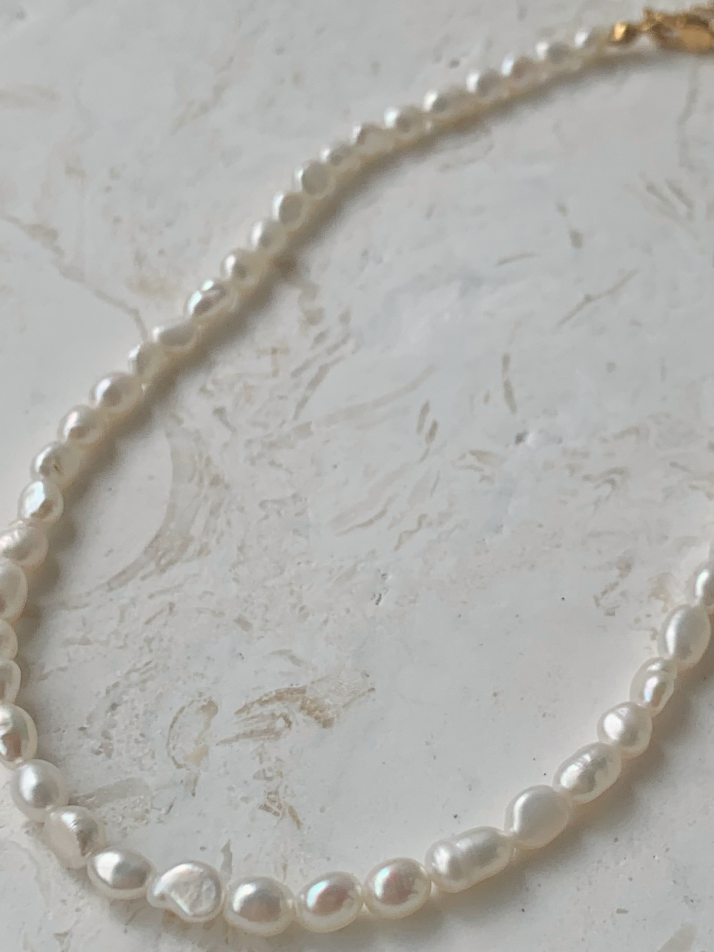 Pearl Choker Necklace in 18k gold finish with freshwater pearls
