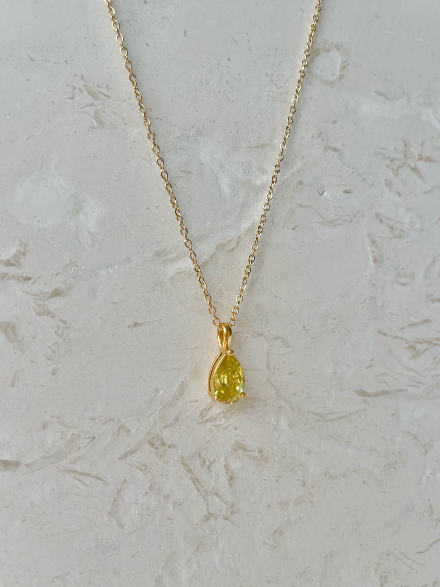 AUGUST BIRTHSTONE NECKLACE