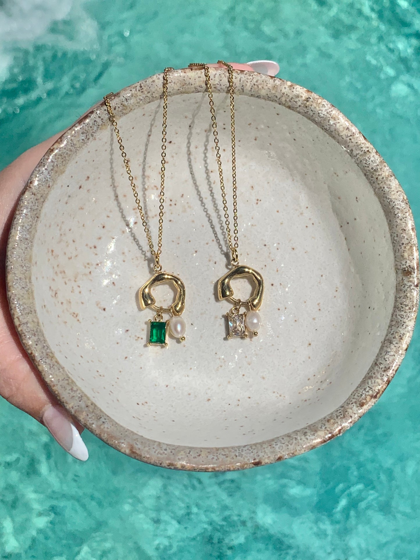O EMERALD CHARM NECKLACE